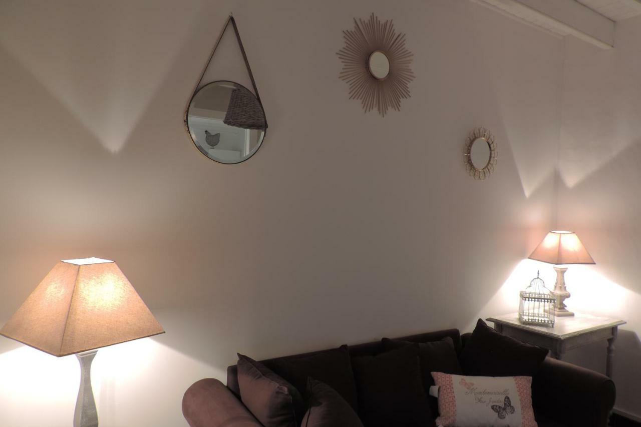 Belval Cottages Benouville  エクステリア 写真