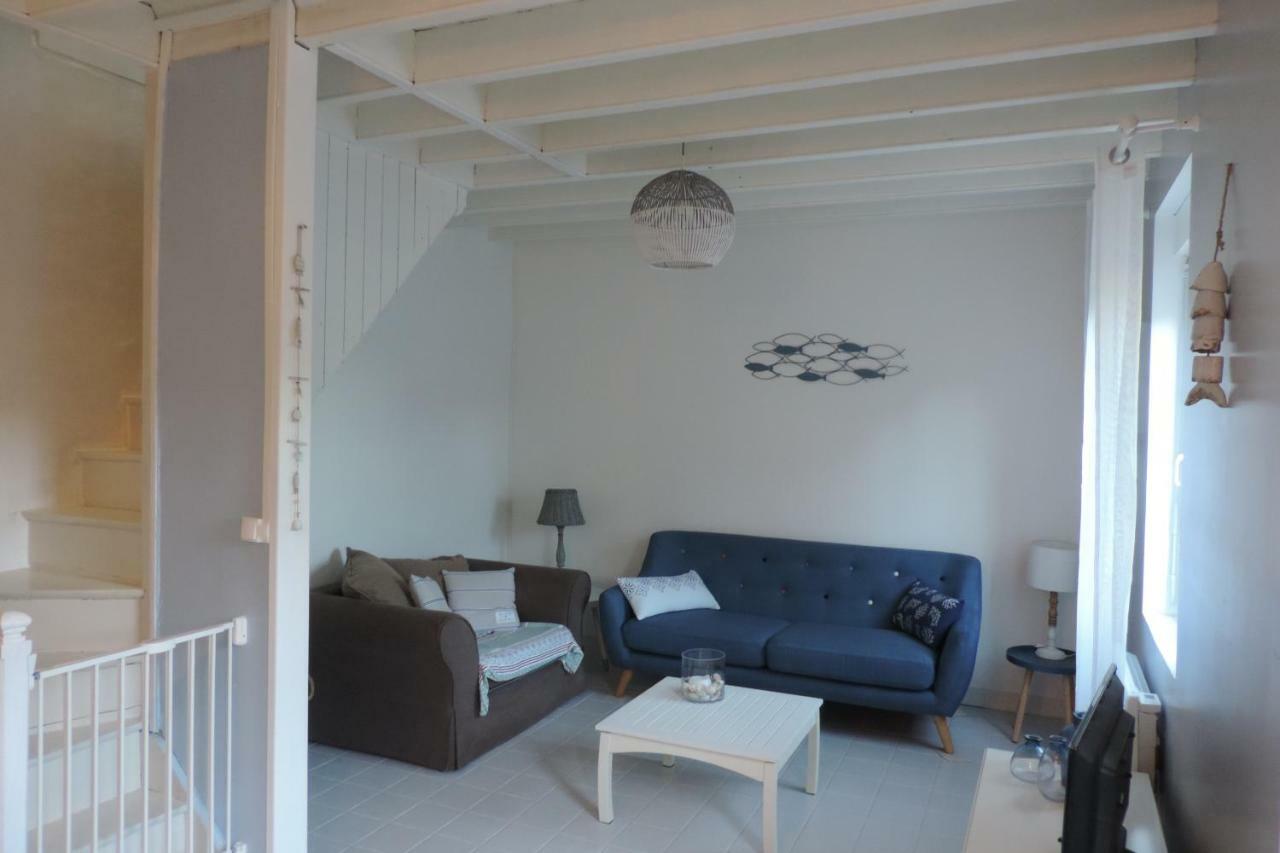 Belval Cottages Benouville  エクステリア 写真